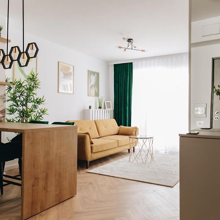 أرادايا Tulip Apartment المظهر الخارجي الصورة